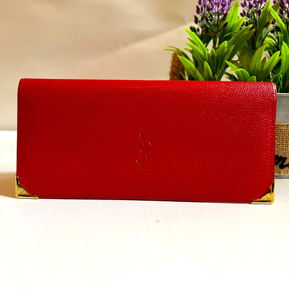 Yves Saint Laurent wallet